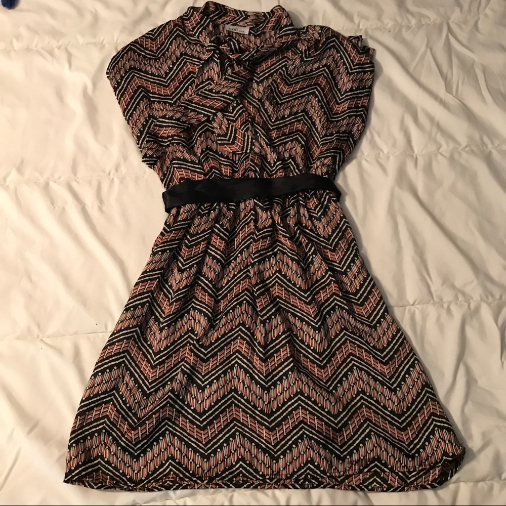 * Coii USA Print dress with tie waist